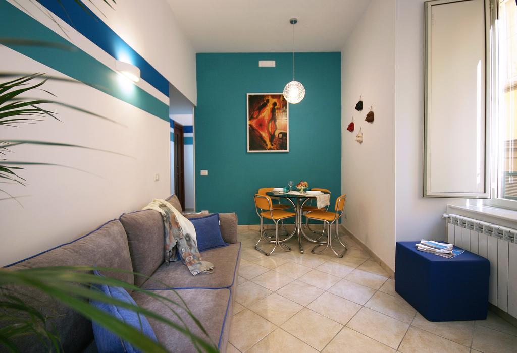 Sebeto Toledo Apartment Наполи Екстериор снимка